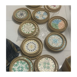 Panier de service en osier naturel de qualité commerciale, écologique, avec finition mosaïque et détails incrustés de nacre - Product Image 2