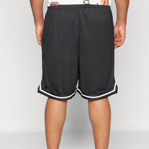 Shorts de basket-ball pour hommes, couleur unie noire, taille élastique, séchage rapide, shorts décontractés Bermuda - Product Image 1