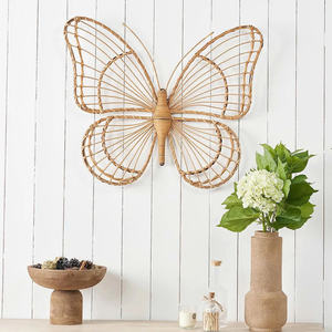 Décoration murale papillon tressée à la main en rotin, écologique, en osier naturel, pour chambre d'enfant, à suspendre - Product Image 4