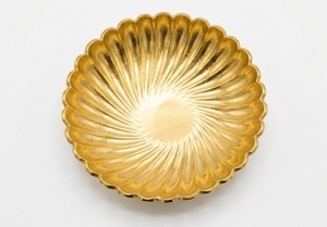 Plateau décoratif floral plaqué or, forme irrégulière, design traditionnel, pièce unique - Product Image 3