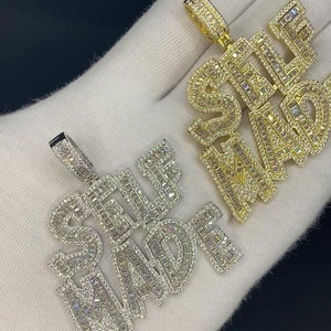 Pendentif personnalisé en moissanite sertie de diamants, plaqué or 22 carats, coupe baguette, charme hip-hop, pendentif pour homme à porter au quotidien - Product Image 5