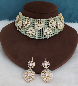 Premium Quality Moissanite Polki And Doublet Stone Choker <b>Necklace</b> Set Perfect For Weddings, Special Occasions, Party Wear - Product Image 5