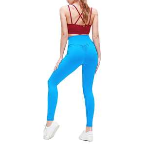 Ensemble 2 pièces de sport pour femme avec logo personnalisé : Legging côtelé uni en Spandex/Nylon respirant à taille haute très élastique et soutien-gorge de sport pour le yoga - Product Image 3