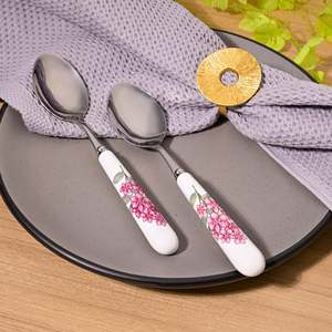 Cucharas de Postre y Té Lilac Grace con Mango de Cerámica (Juego de 2) Cucharas Largas para Servir en Hoteles - Product Image 3