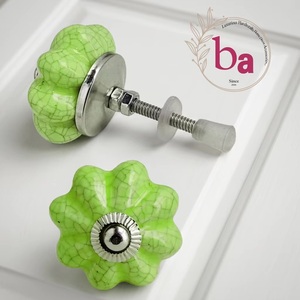 Tiradores de Cerámica Verde Craquelado con Forma de Melón, Tiradores Tradicionales para Gabinetes de Cocina, Dormitorio, Armario y Cajones - Product Image 1