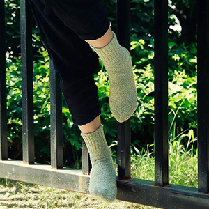 Calcetines de Hombre de Alta Calidad con Logotipo, Calcetines Deportivos Cálidos hasta el Tobillo, Tejido Suave de Lana/Algodón, Transpirables, Antibacterianos, Ecológicos - Product Image 6