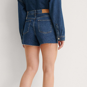 Shorts en jean vintage décontractés pour femmes, personnalisables, effet délavé, taille mi-haute, avec logo imprimé, marque privée, OEM, haute qualité, vente en gros - Product Image 6