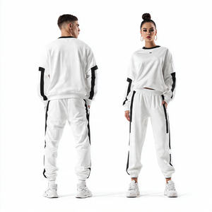 Ensemble de survêtement cargo baggy unisexe pour l'hiver, sweat-shirt à épaules tombantes et pantalon cargo à jambes larges - Product Image 3