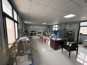 Liant en granulés de bentonite de sodium vert-métallurgie - Formation de billes vertes robustes et fabrication d'acier à faible teneur en carbone - Product Image 5