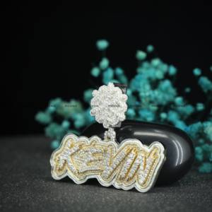 Colgante de boda de dos tonos con moissanita de corte brillante redondo y bailarina de copo de nieve, joyería hip hop de Phoenix Enterprise - Product Image 3