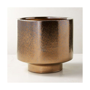 Florero de Metal de Lujo con Base Decorativa para Centro de Mesa Premium y Decoración de Interiores - Product Image 6