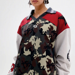 Jersey de Fútbol Americano Personalizado 2026, Manga Larga, Camuflaje, para Mujer, Poliéster, Estilo Urbano, Corte Holgado, Diseño Personalizado, Venta al Por Mayor OEM - Product Image 1