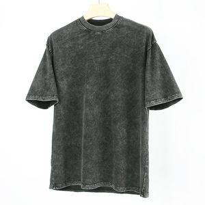 Conjunto de Camiseta y Pantalones Cortos Personalizados de Alta Calidad, Estilo Urbano Vintage, Lavado Ácido, Efecto Desteñido por el Sol, Corte Holgado y Extra Grande para Hombre - Product Image 2