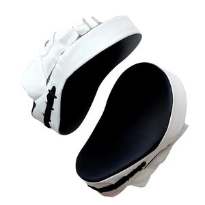 Servicios OEM, Último Estilo, Almohadillas de Entrenamiento 100% Cuero Genuino, Diseño y Logotipo Personalizados de Alta Calidad, Almohadillas de Entrenamiento Ligeras - Product Image 2