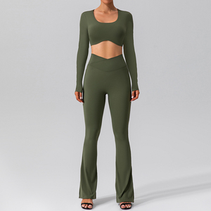 Black Two-Piece Yoga Set <b>High</b> <b>Waist</b> <b>Flared</b> <b>Leggings</b> Long Sleeve Crop Top Scoop Neck Seamless Activewear Women's Workout Wear - Product Image 4