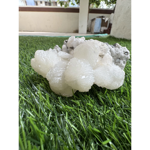 Natural White Stilbite <b>Crystal</b> <b>Cluster</b> Mineral Specimen for Interior Decor Home Display and Bulk Supply - Product Image 4