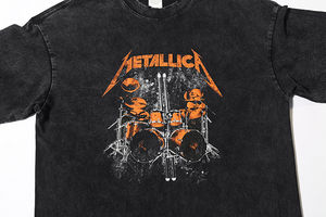 Camiseta Vintage Oversize Lavada para Hombre, Algodón Pesado con Lavado Ácido, Estampado Gráfico de Banda de Metal, Estilo Retro Urbano - Product Image 3