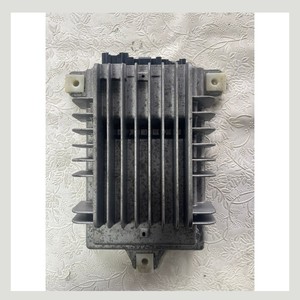 Amplificador de sonido Bose GMH usado compatible con Chevrolet, piezas de automóvil Bose Sound Amplifier Amp Assy 92215585 8800 GMH W200 - Product Image 2