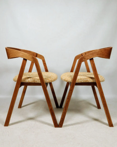 Chaise de salle à manger de style nordique moderne, structure en bois massif, coussin en éponge douce, chaise de restaurant - Product Image 1