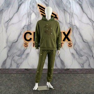 CLOVIX SPORTS Ensemble de survêtement personnalisé pour homme 100% coton, sweat à capuche et pantalon de jogging, broderie et impression en relief, vente en gros d'articles de sport - Product Image 2