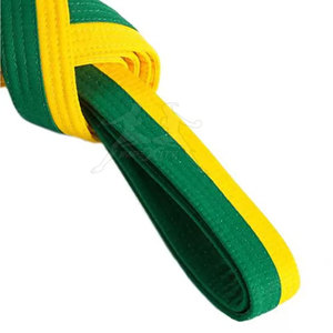 Cinturón de Karate de Calidad, Tejido Resistente con Retención de Color y Duradero para Largas Sesiones de Entrenamiento - Product Image 5