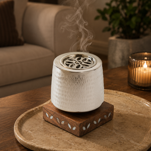 Mabkhara en bois contemporain avec finition laiton doré, brûleur de Bakhoor, porte-oud arabe, centre de table de luxe, décoration pour encens au charbon, fournisseur de cadeaux - Product Image 3