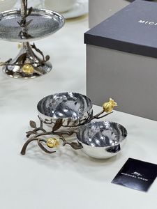 Modernos Cuencos de Metal Plateado y Dorado para Servir Frutos Rojos con Soporte Floral, Organizador de Frutas de 3 Secciones para Centro de Mesa de Fiesta - Product Image 2