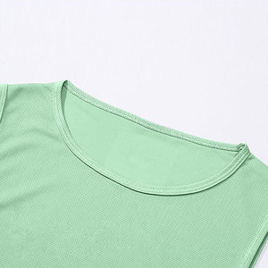 Débardeur Homme Tendance 2025 Léger en Maille, Logo Personnalisé, Uni, Sans Manches, Coupe Ajustée pour la Gym et le Quotidien - Product Image 5