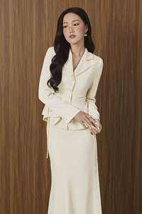 Jupe longue en soie taille haute unie / avec empiècements en dentelle Vietnam toutes saisons MIDNIGHT LILY - Longue pour femme - Tissu doux et élégant KV73 - Product Image 4