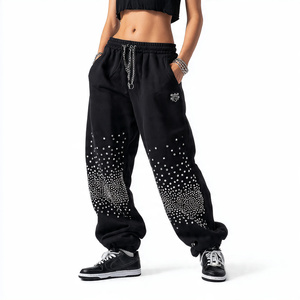 Pantalones de chándal anchos de felpa pesada con pedrería para mujer, con cordón en la cintura, estilo jogger, tipo pijama - Product Image 1
