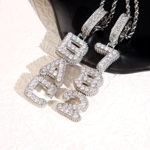 Collier de luxe Hip Hop unisexe, personnalisé avec nom et lettre, motif croix, serti de moissanite argentée de grande taille, plaqué or, passe le test du diamant - Product Image 4