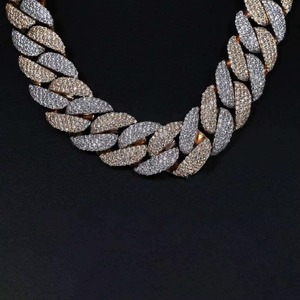 Collier chaîne cubaine en moissanite plaqué or de haute qualité, unisexe, luxe, style hip-hop, effet diamant glacé, cadeau, fiançailles - Product Image 2