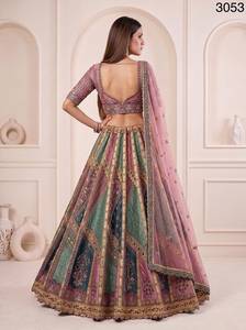 Ensemble de lehenga brodé multicolore pastel intense avec dupatta contrastante, lehenga de mariée - Product Image 6