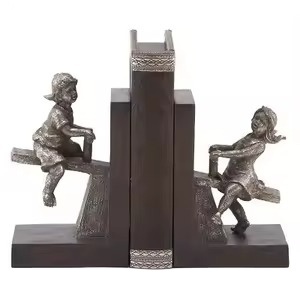 Juego de 2 sujetalibros de piña con acabado dorado de lujo para la decoración elegante de la oficina en casa y la estantería, hechos a mano de La India - Product Image 1