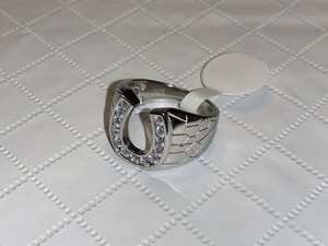 Anillo de Compromiso Minimalista de Plata de Ley Maciza de Alta Calidad con Diseño de Herradura y Topacio, Joyería Fina Unisex - Product Image 3