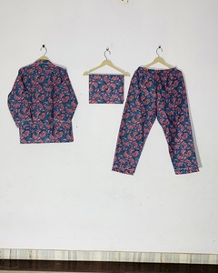 Ensemble de pyjama pour femmes à motifs imprimés indiens d'inspiration vintage, imprimé à la main, prix de gros - Product Image 2