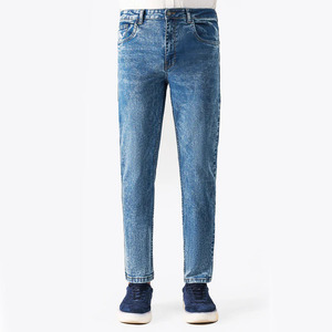 Jeans de Mezclilla Clásicos Vintage de Pierna Recta para Hombre, Ecológicos, Lavado Medio Premium, Pantalones de Algodón para un Uso Diario Cómodo e Informal - Product Image 5