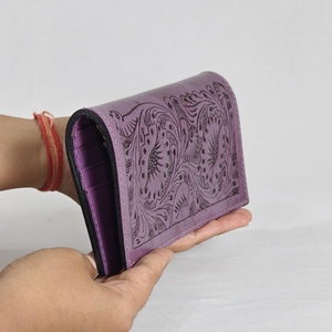 Cartera de Mano de Alta Gama para Mujer, 100% Cuero Genuino, Color Personalizado, Cierre de Botón, Antirrobo, para Pasaporte, a la Moda - Product Image 2