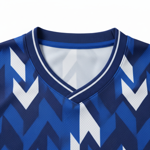 Maillots de football personnalisés de haute qualité avec impression par transfert thermique, motif animalier et lettres, séchage rapide, ensemble d'entraînement confortable 100 % polyester - Product Image 2