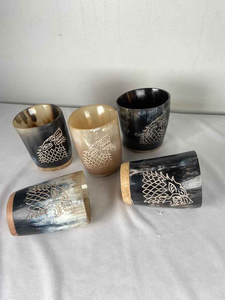 Verres à boire viking faits à la main en corne de buffle, taille personnalisée, verre court en corne, couleur naturelle - Product Image 2