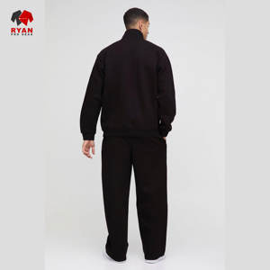 Chándal de diseño personalizado Ryan Pro Gear para hombre, tela cómoda y transpirable con logotipo personalizado, cierre tipo jersey. - Product Image 5