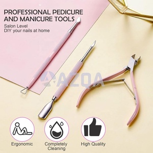 Ensemble de coupe-cuticules et poussoirs en acier inoxydable 3 en 1 Outils de soin des ongles pour salon de manucure et de pédicure et usage personnel - Product Image 6