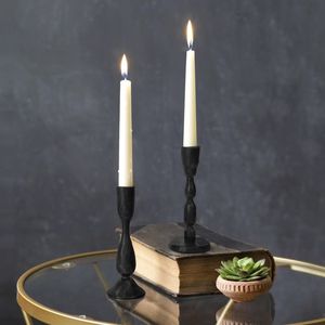 Élégant porte-bougie en fer, accessoire décoratif haut de gamme pour tables à manger, cheminées et occasions spéciales - Product Image 1