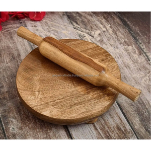 Ensemble de chakla belan en bois de mangue bicolore |   Planche à rouler le roti artisanale |   Outil de cuisine élégant et écologique - Product Image 1
