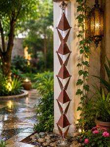 Chaîne de pluie géométrique en cuivre - Faite à la main, polie, design personnalisé pour une utilisation en extérieur, dans la maison ou dans le jardin - Product Image 6