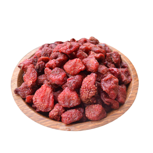 Fraises séchées douces en vrac avec exportation de goût sucré et emballage sous vide d'emballage OEM - Product Image 1