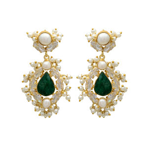 Boucles d'oreilles pendantes de mariage pour femme, en laiton plaqué or 24 carats, avec émeraude, saphir, perle naturelle, style vintage chrétien, magnifiques et imposantes - Product Image 1