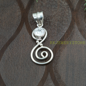 จี้เงินแท้ 925 ประดับคริสตัลควอตซ์ทรงเกลียว ดีไซน์ลายวนทำมือ ประดับด้วยพลอยควอตซ์ทรงกลม เครื่องประดับมินิมอลสำหรับผู้หญิง ของขวัญสำหรับเธอ - Product Image 4
