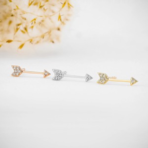 ต่างหูเพชรทรงลูกศรทองคำแท้ 14K เพชรเพาะเลี้ยงในห้องปฏิบัติการ ดีไซน์เรียบหรูแบบมินิมอลสำหรับผู้หญิง - ของขวัญสำหรับงานแต่งงาน งานครบรอบ - Product Image 5