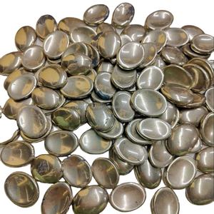 Vente en gros de cristaux de pierres précieuses de PYRITE sculptées sur mesure pierre d'inquiétude de PYRITE naturelle pour la guérison des Chakras REIKI méditation Feng Shui pour - Product Image 2